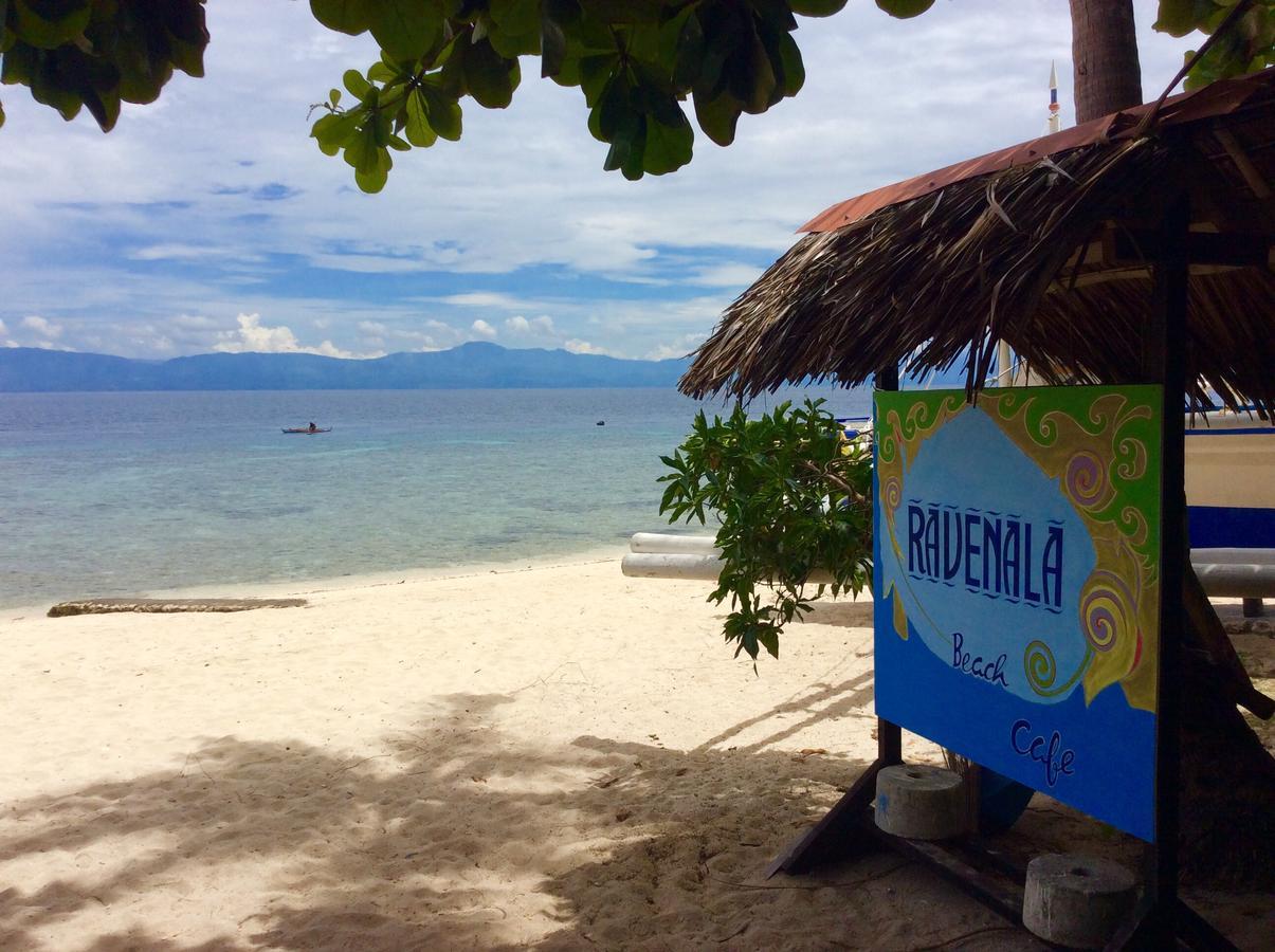Ravenala Beach Bungalows Moalboal Exterior photo
