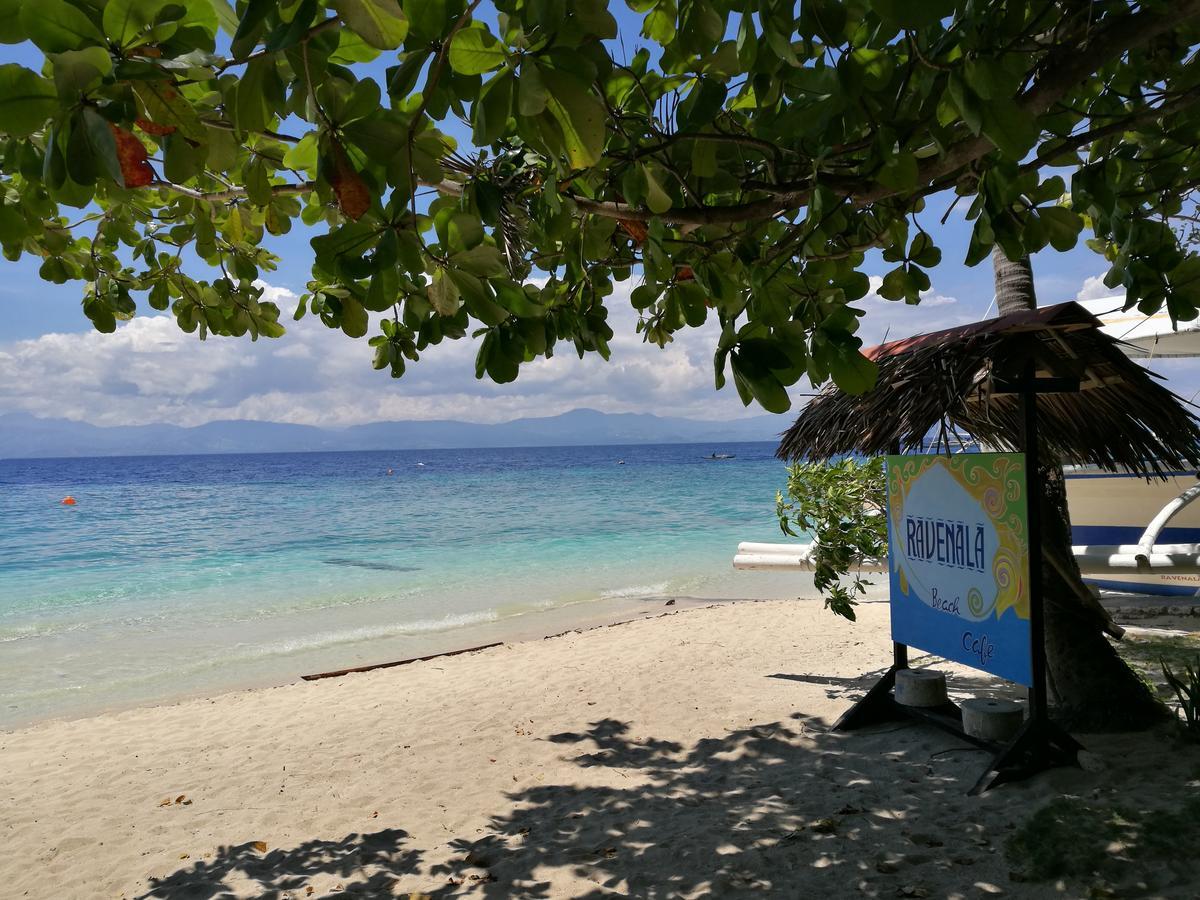 Ravenala Beach Bungalows Moalboal Exterior photo